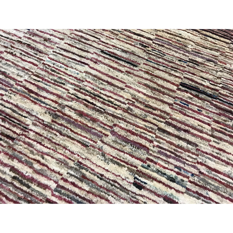 Hand-Knotted High-Quality Beige Area Rug