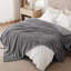 Couverture en flanelle ultra douce et douillette Essential Bed 299 g / m² pour lit et canapé GentleSoft ™ ️-116397911-116397919