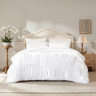 Ruched White Full Size Comforter Sets, Pleatd Bedding Sets 3 Pieces, Lightweight Soft Boho Ruffle Bed Set for Kids, All Season