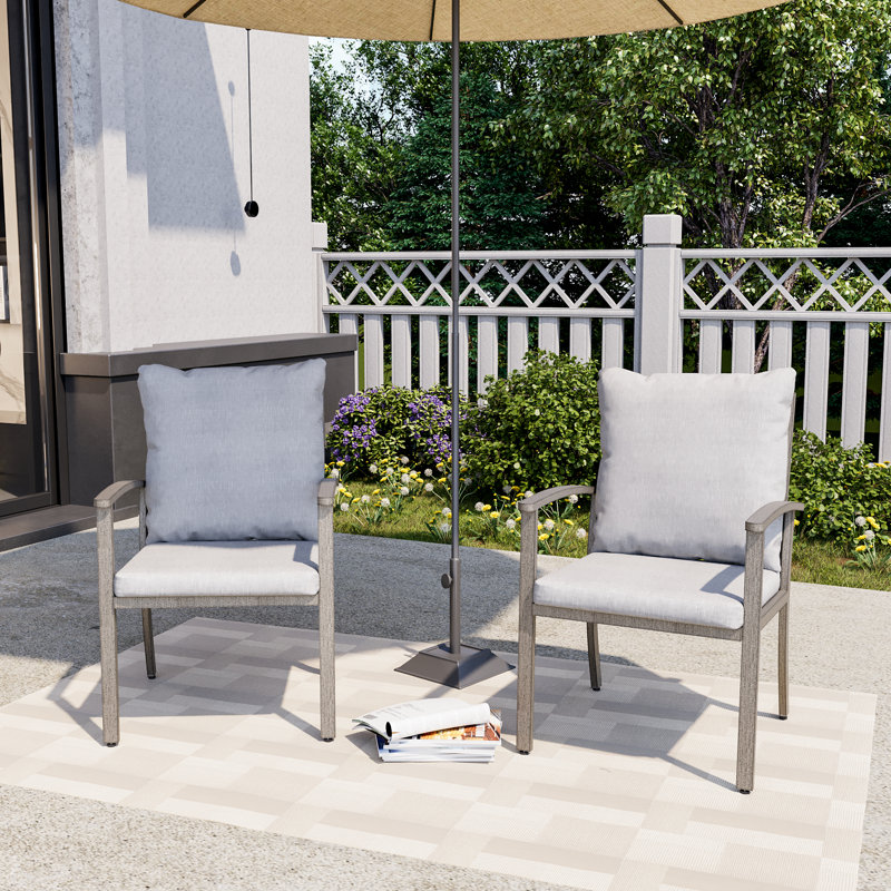 Chaise de patio avec coussin Jeitt
