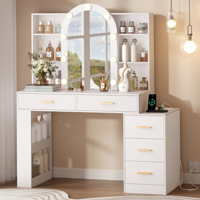 Meuble-lavabo moderne avec tiroirs, miroir DEL et station de charge