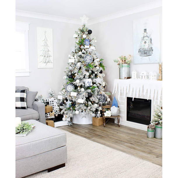 The Holiday Aisle® Snowman Christmas Door Hanger | Wayfair