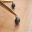 Chaise de bureau pivotante 360 avec base en métal doré et roues universelles-1373358506