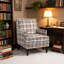 Chaise d'appoint vintage avec garniture cloutée, fauteuil classique avec pieds en bois massif