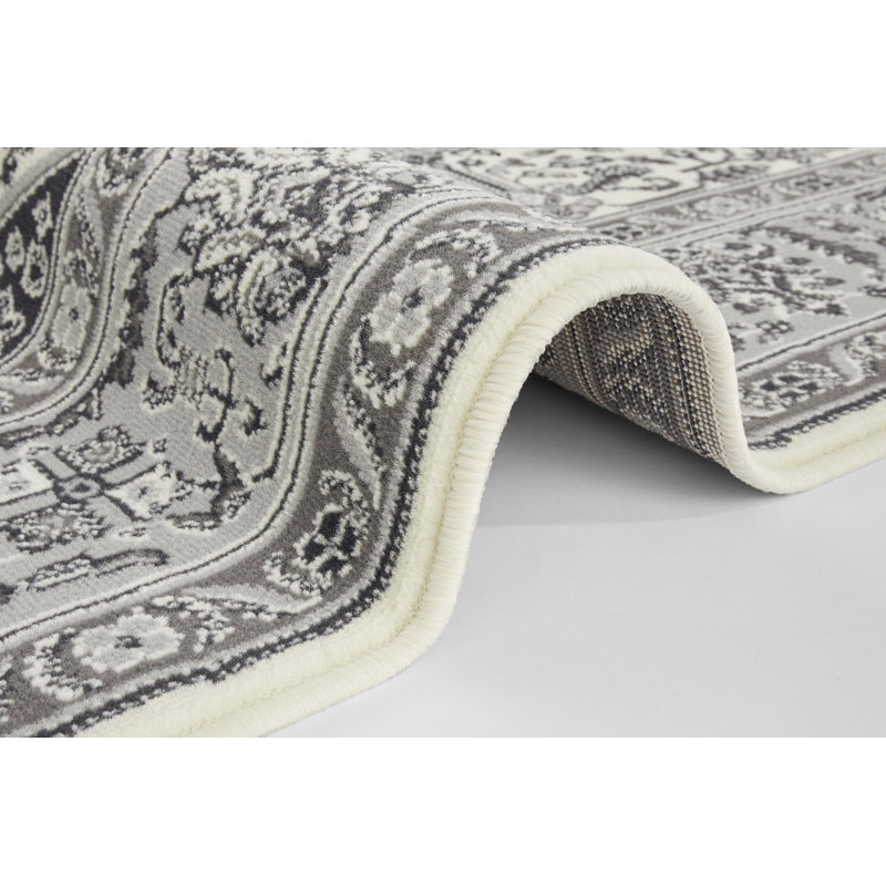 Skazar Isfahan Tufted Grey Rug, Rectangle 80 x 150cm