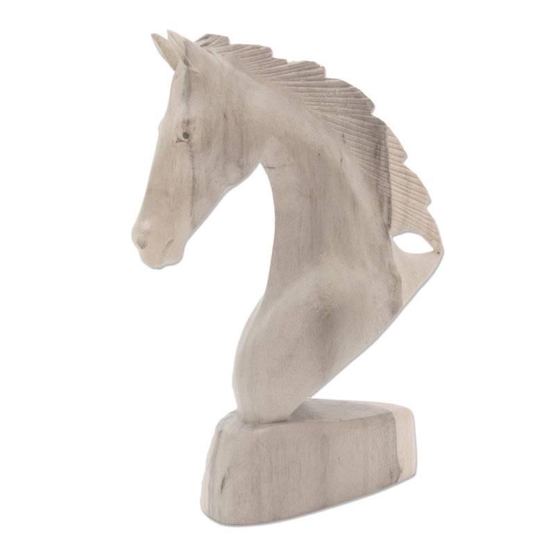Nantwich fier cheval et statuette en bois d'hibiscus