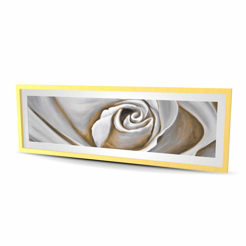 Gros plan sur une rose blanche | Impression botanique encadrée