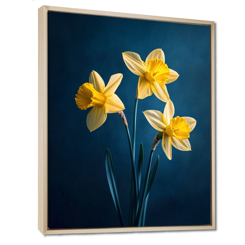 Moody Daffodils Contrast II - art floral encadré jaune, H 40 po x l 30 po, Cadre naturel flottant