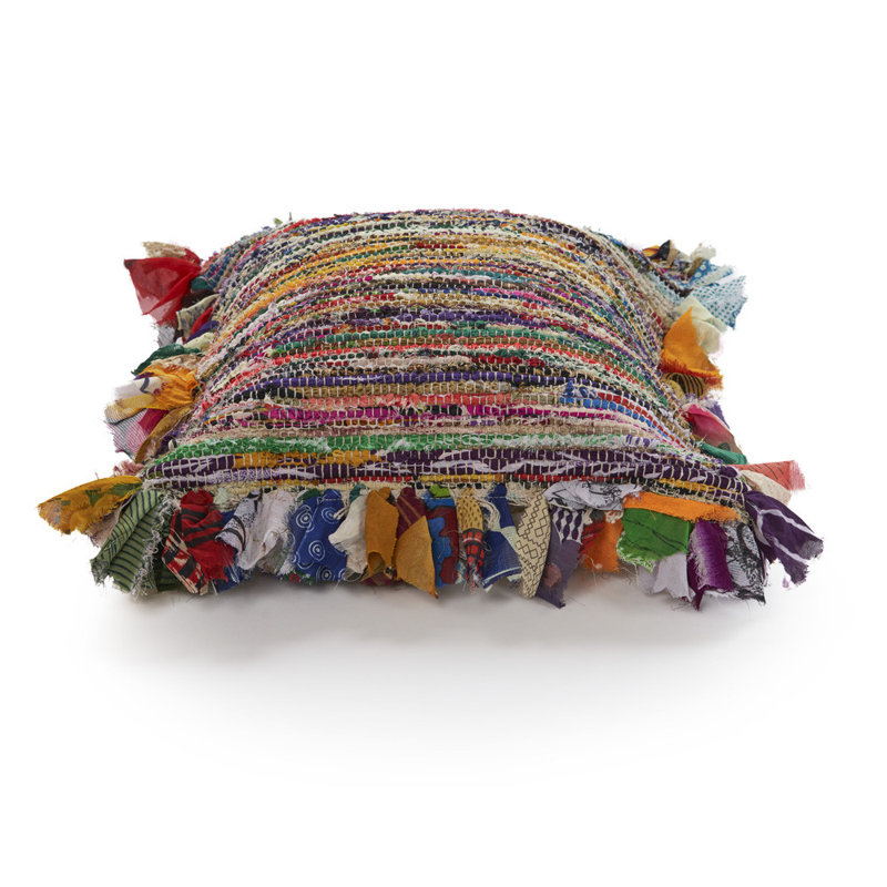 Coussin décoratif rayé multicolore Rafi Chindi, H 18 po x l 18 po, Housse de coussin seulement - sans coussin