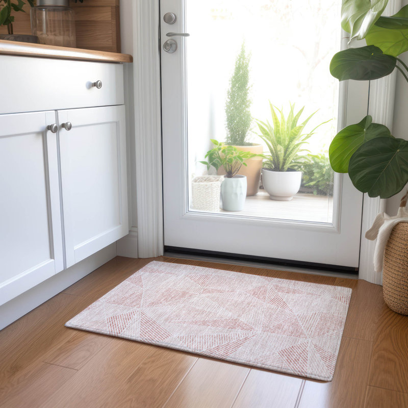 Tapis d'intérieur / extérieur en polyester tissé à la machine Itzayana, Rectangle 1 pi 8 po x 2 pi 6 po