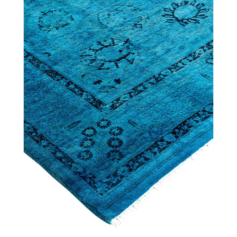 Tapis bleu / noir 4 pi 7 po x 7 pi 4 po Overdyed One-of-a-Kind
