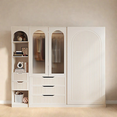 Modern Simple And Luxurious Wardrobe