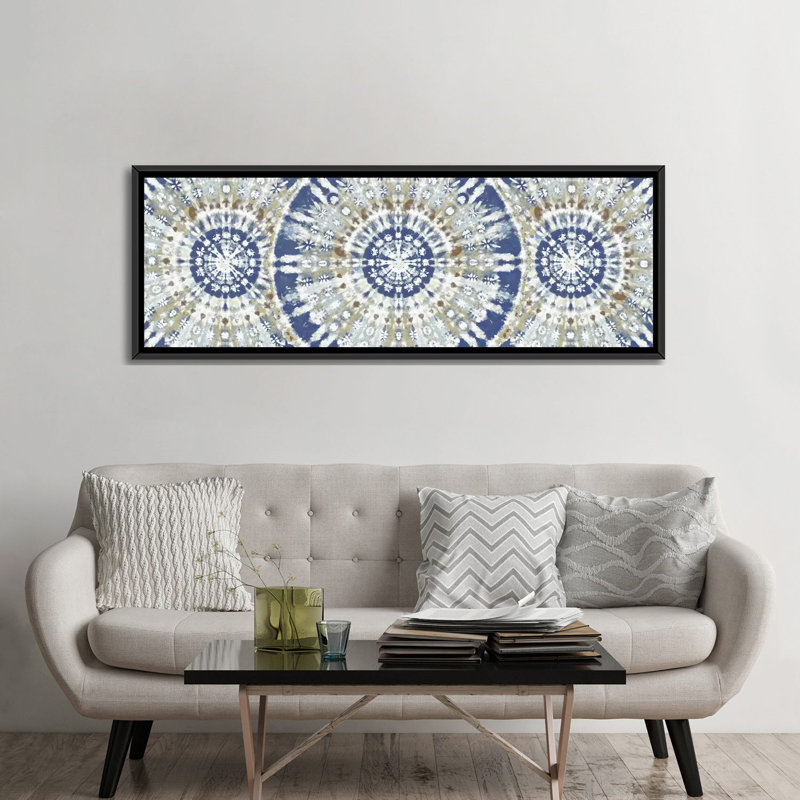 «In Balance I», impression sur toile, H 24 po x l 72 po x P 1,5 po, Argent; blanc; vert marais; olivine; bleu maussade