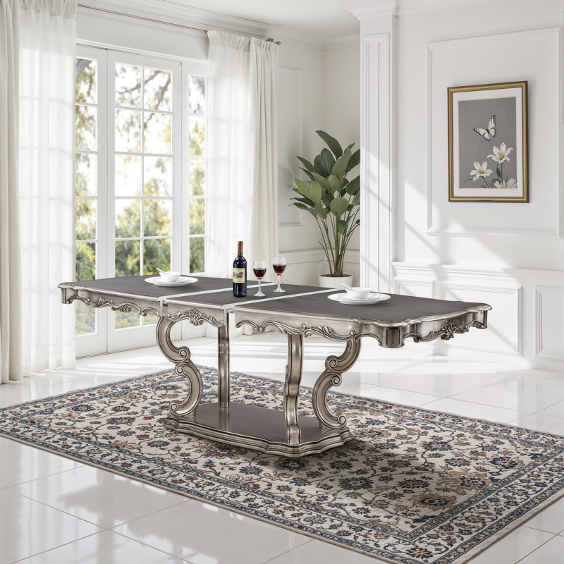 Table de salle à manger, finition antique Plantinum