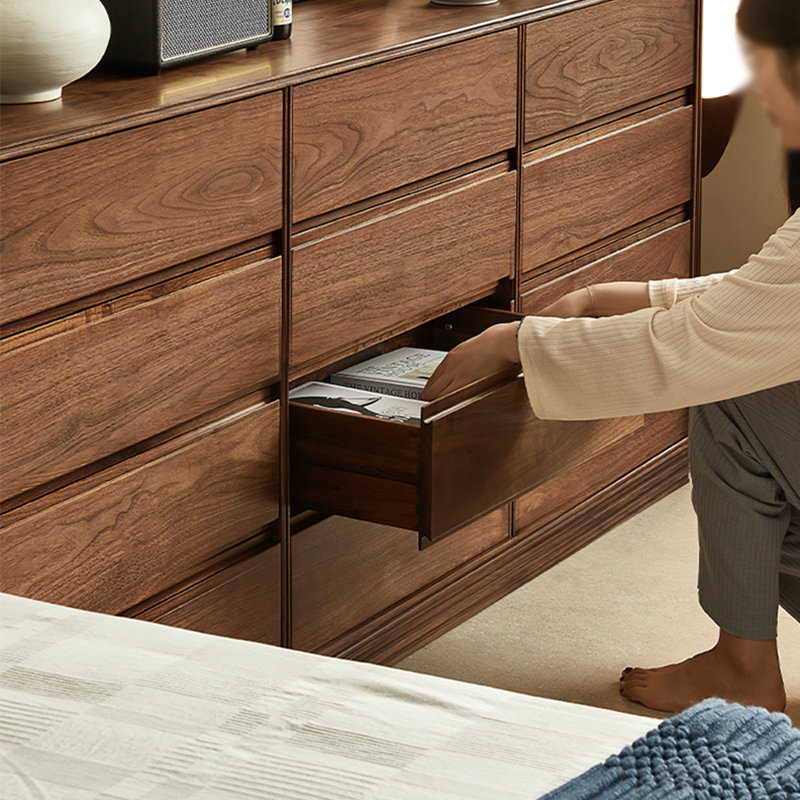 Simple And Modern Accent Chest