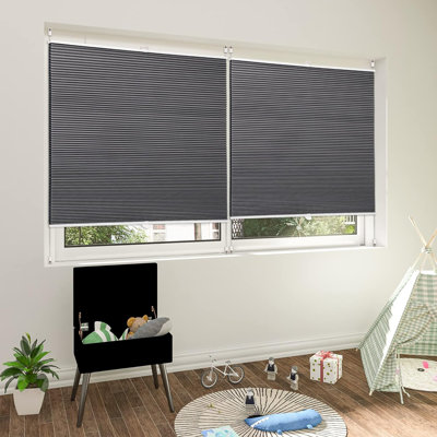 Blackout Pleated Shade