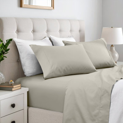 Aniello Cotton Blend 600 Thread Count Deep Pocket Bed Sheet Set