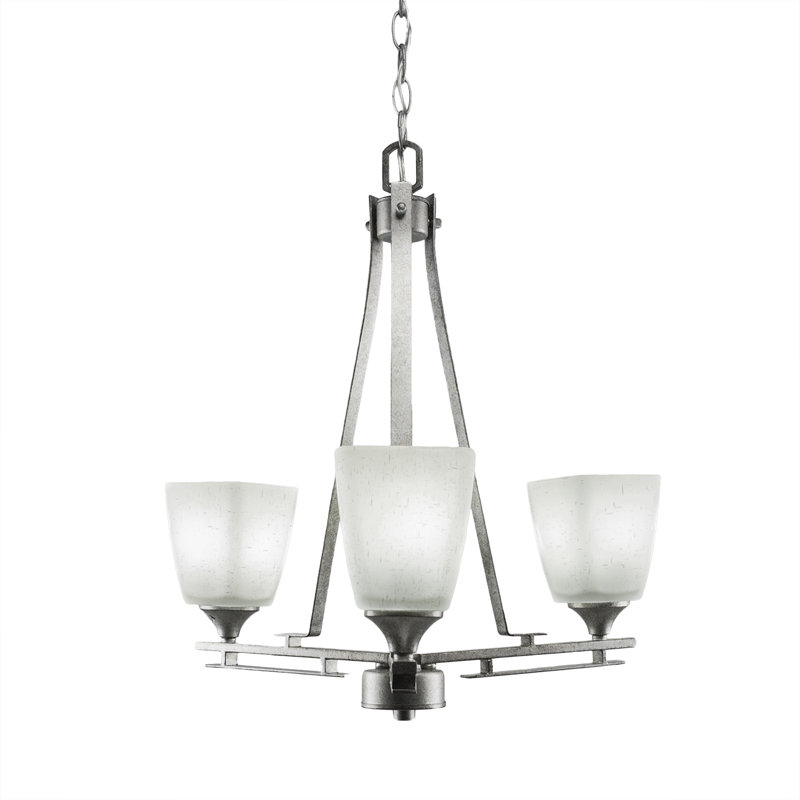 Lustre 3 lumières Uptowne illustré en finition argentée vieillie avec verre mousseline carré blanc de 4,5 po