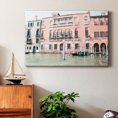 " Canal Building I "