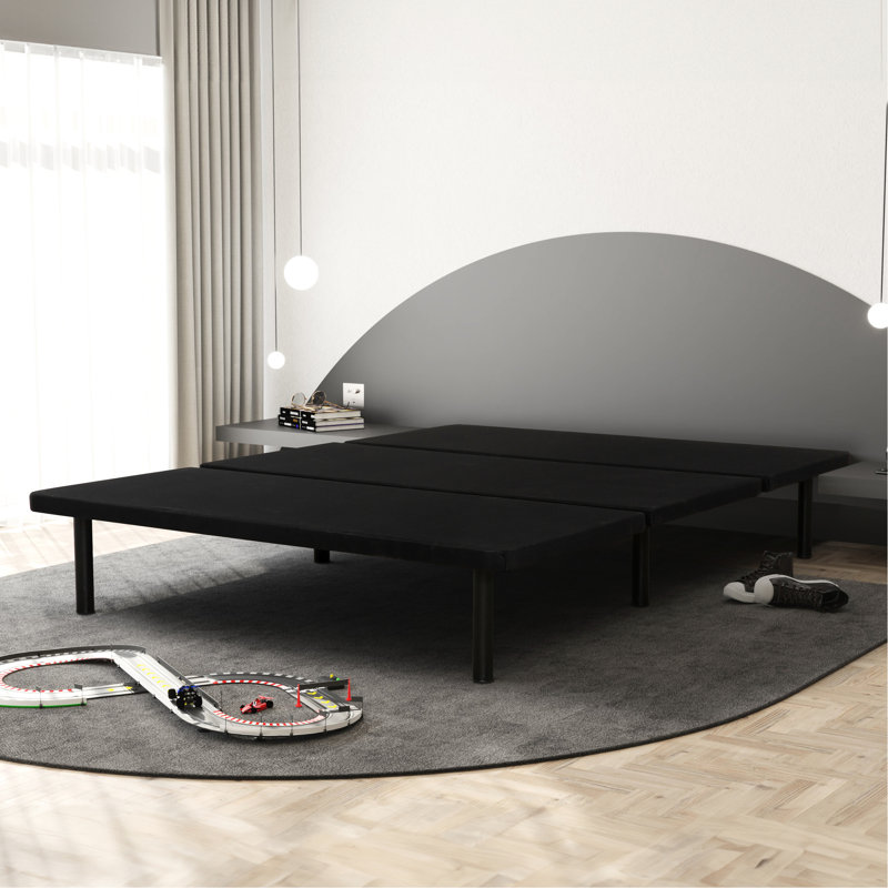 Structure de lit plateforme grand noir rembourré pour les chambres à coucher, avec un design simple et des chambres d'amis avec rangement sous le lit, support pour matelas - Stress