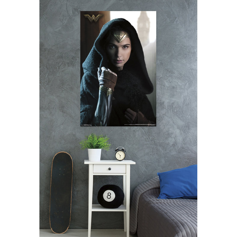 Femme wondere-impression sur papier voile