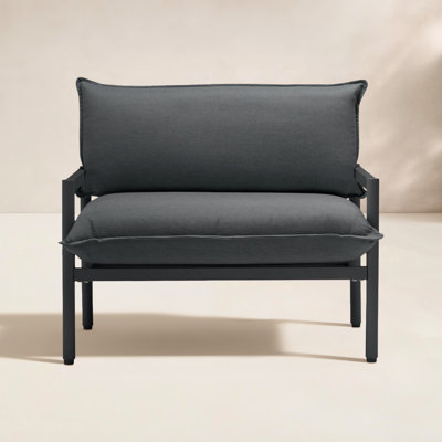 Terra Outdoor Lounge Chair