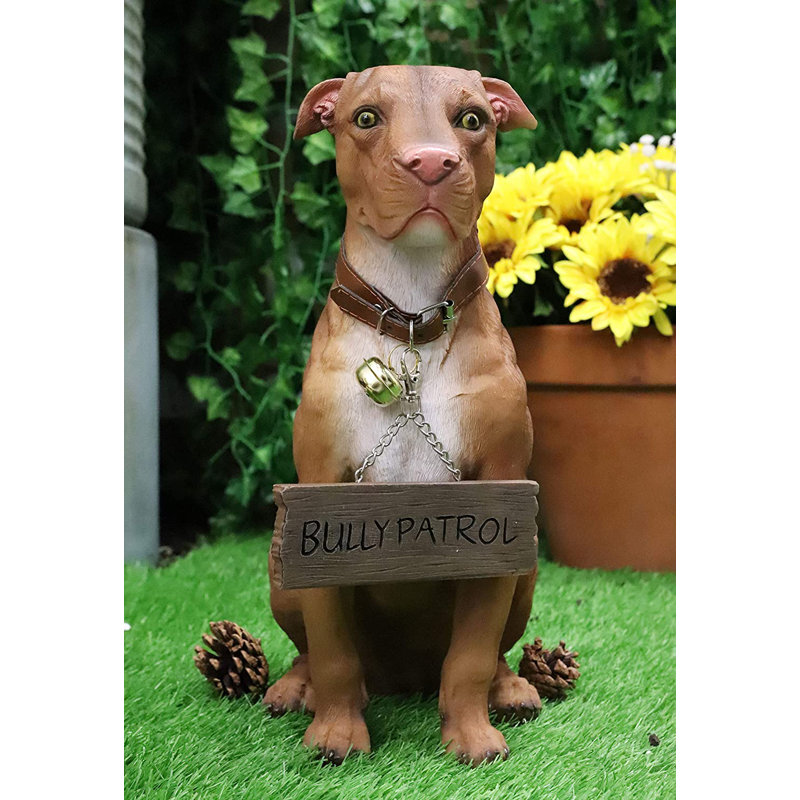 Statue de Pitbull américain de 13 po de haut avec collier de jingle et panneau de bienvenue Red Barrel Studio® Lifelike Pet Pal