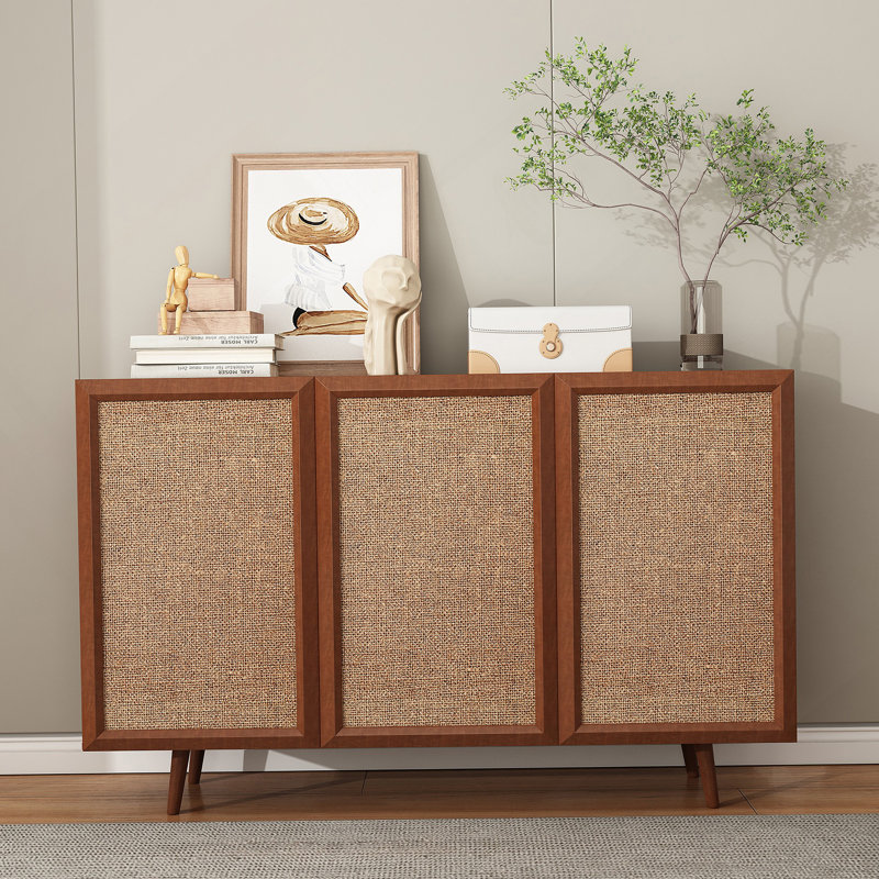 Buffet décoratif avec portes et tablettes