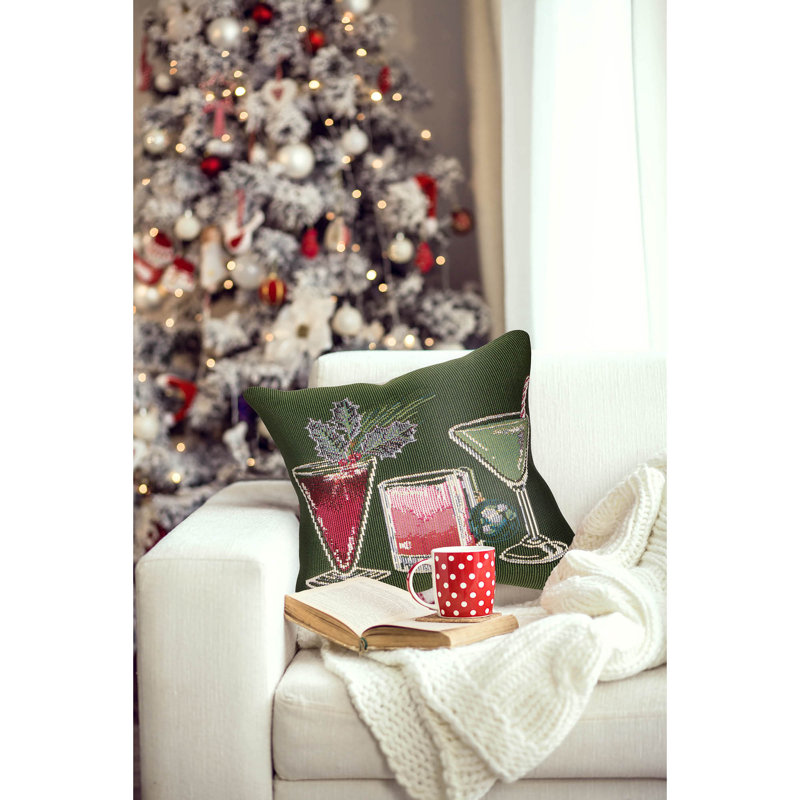 Marina Holiday Throw Pillow, Green