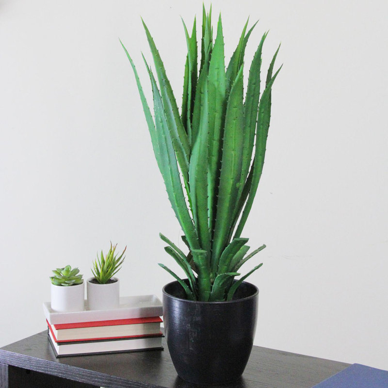 Plante artificielle 27 po vert et noir