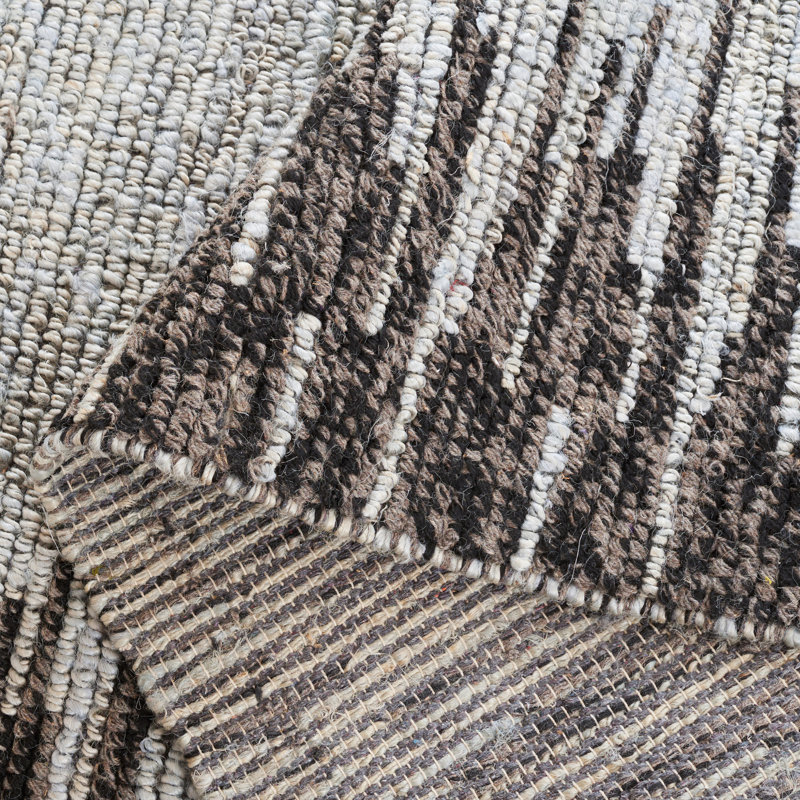 Simeko Natural Fiber Hand Woven Jute/Wool Abstract Rug in Light Blue/Black, Rectangle 5' x 8'