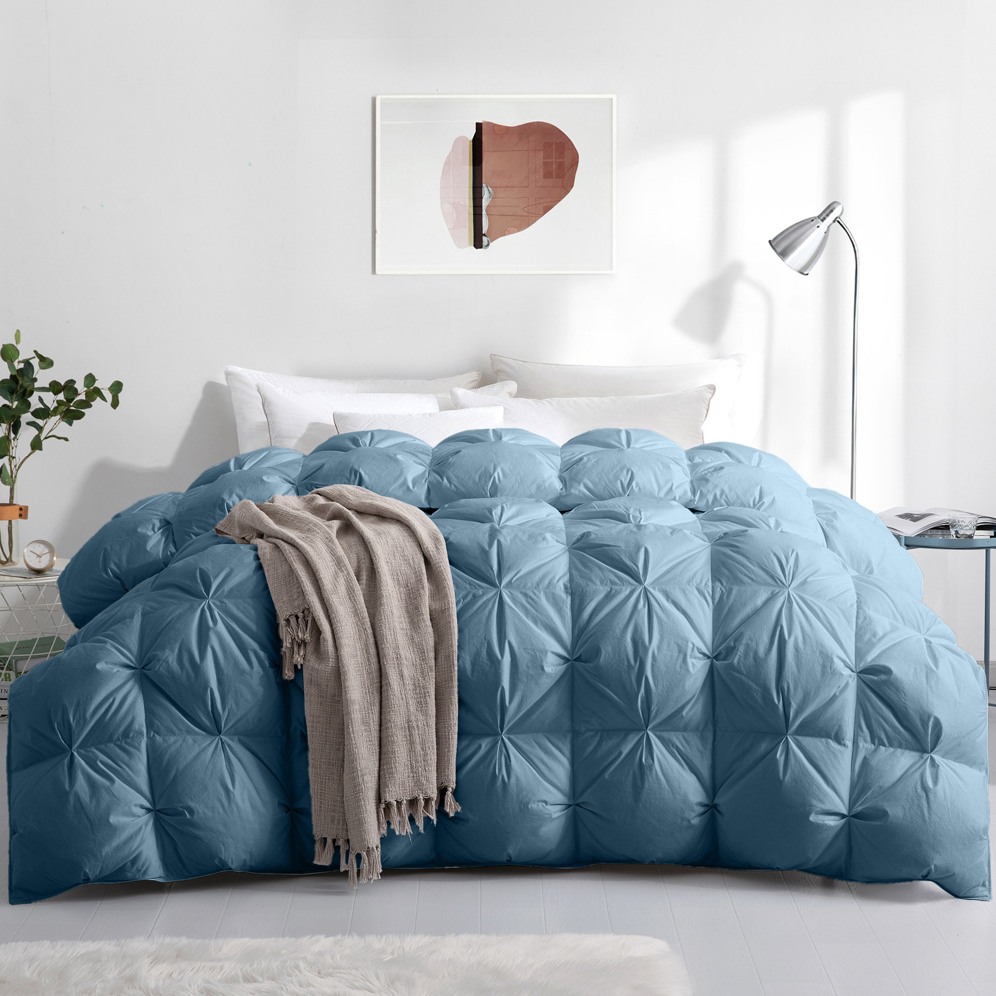 Winter Goose Down Comforter with 300 TC Organic Cotton Fabric, King, Navy