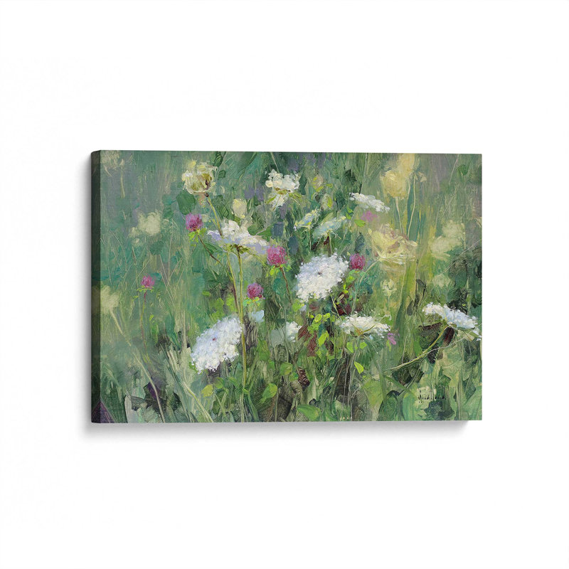 Impression sur toile Dreamy Wildflower Escape, H 24 po x l 36 po x P 1,25 po, Toile tendue