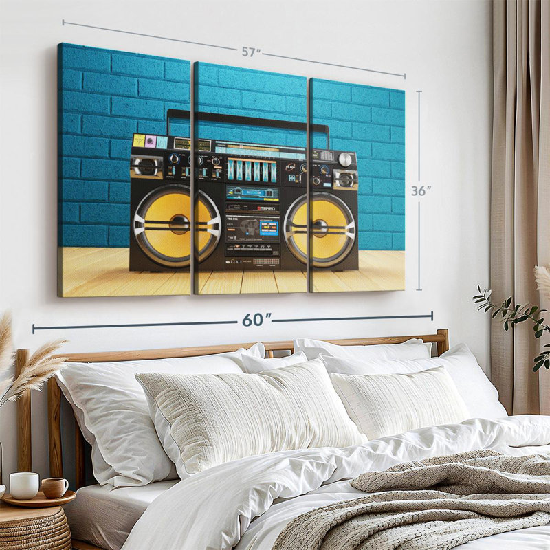 «Boombox Player» sur, H 36 po x l 57 po x P 1,25 po