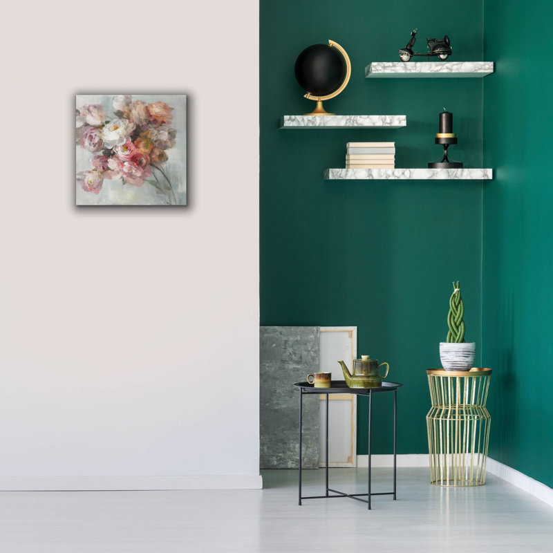 «Blush Bouquet» par Danhui Nai, art mural sur toile, H 18 po x l 18 po