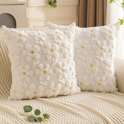 Spring 20x20 Inch Pillow Covers Set of 2, Cute Daisy Flower Design, Farmhouse Style Throw Pillowcases, Soft Plush Cushion Covers for Spring & Summer Home Decoration