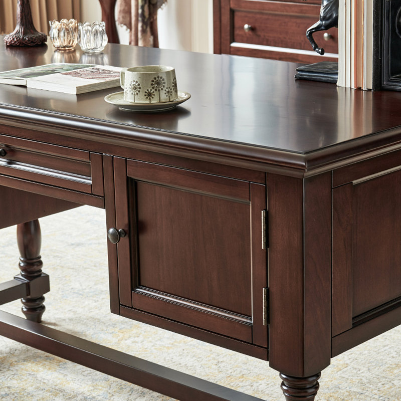 American minimalist style desk and chair set