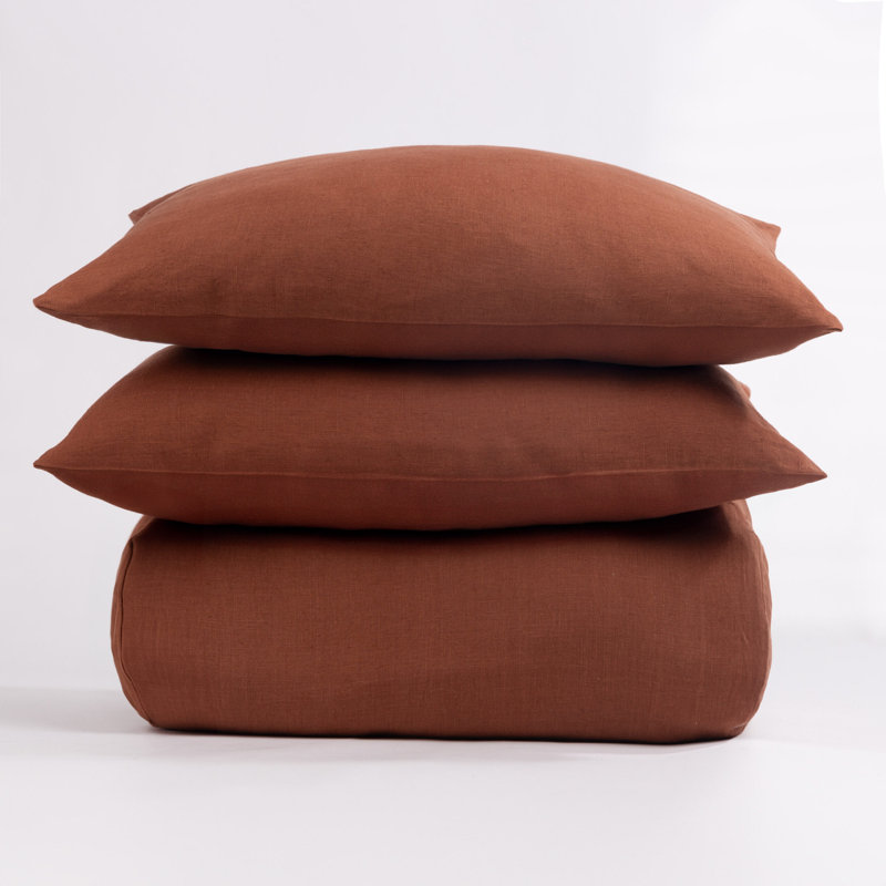 Manoli Duvet Cover Set, Queen Duvet Cover + 2 Standard Shams, Clay