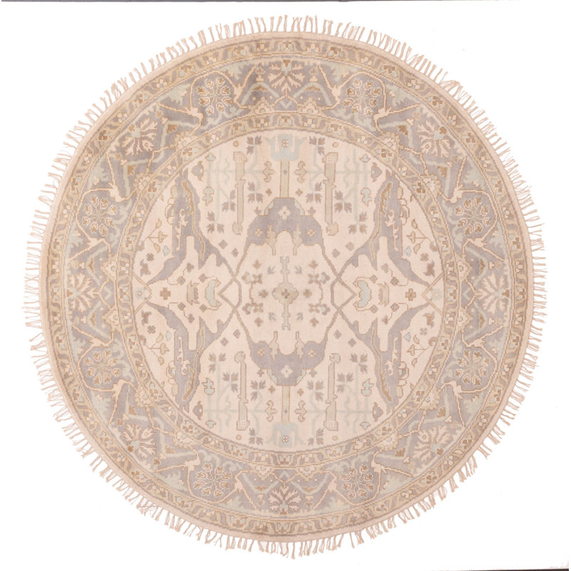Tapis ivoire Royal Oushak 8 pi 0 po x 7 pi 9 po