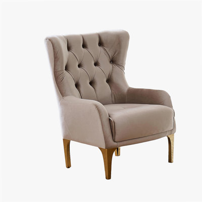 Chaise d'appoint rembourrée Lippa en tissu taupe avec pieds en acier inoxydable doré, rembourrage en mousse et structure en bois robuste