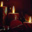 Bougies lumineuses rayées scintillantes avec poinsettia et nœud de Noël