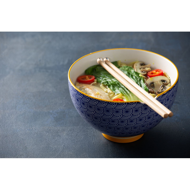 World Foods Noodle Bowl with Chopsticks 16.5cm