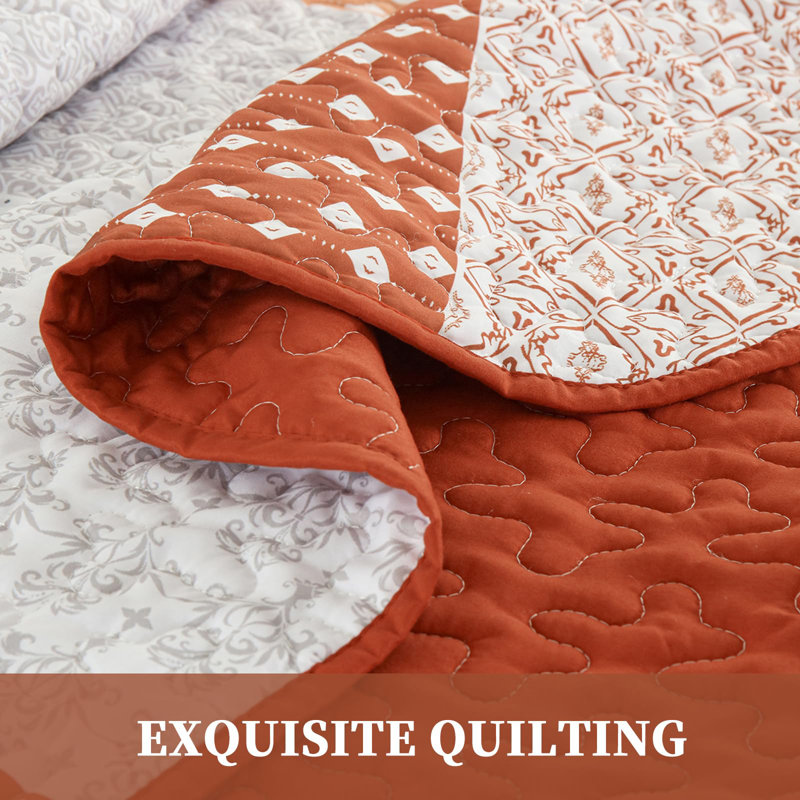 3-Piece Bohemian Stripe Quilt Set Lightweight Microfiber All Season, Burnt Orange, Queen Quilt + 2 Queen Pillowcases