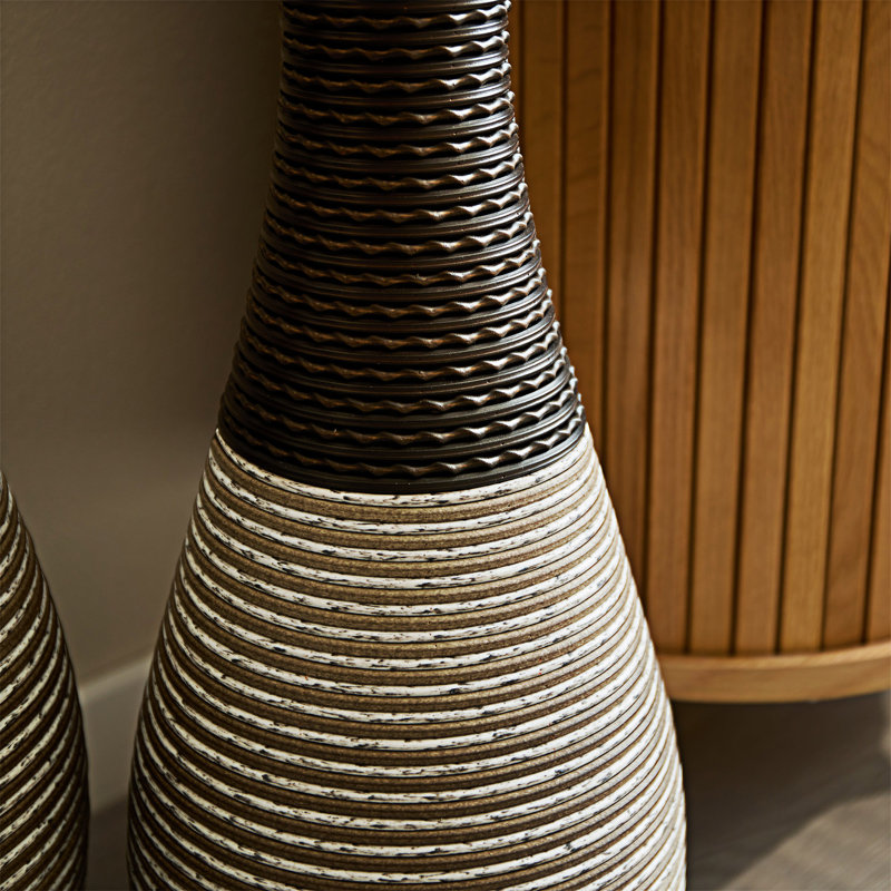 Ensemble de 3 vases de bureau