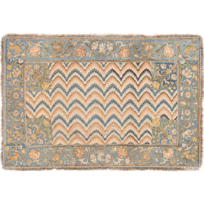 Magnifique tissu de soie italien antique au point de flammes Bargello