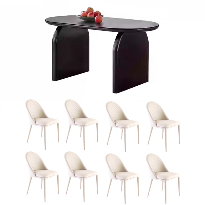 Table et chaise de salle à manger de style crème minimaliste