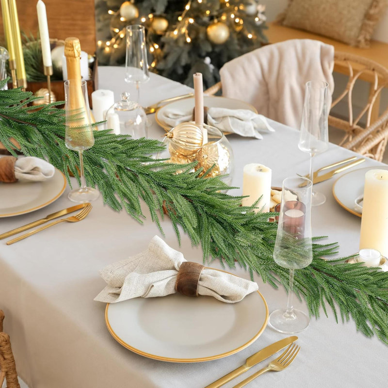Guirlande de Noël 6,4 pi Norfolk