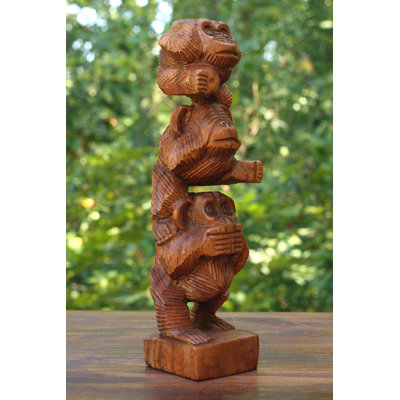 Figurines & Sculptures
