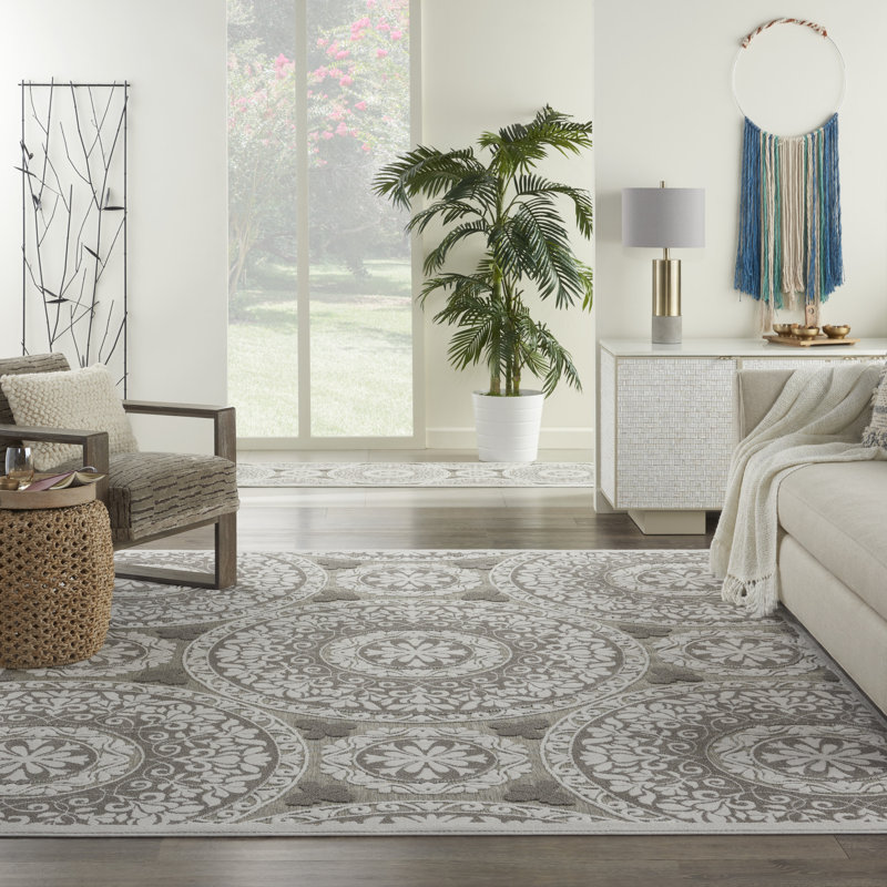 Gunnin Geometric Indoor / Outdoor Rug, Rectangle 8'10" x 11'10"
