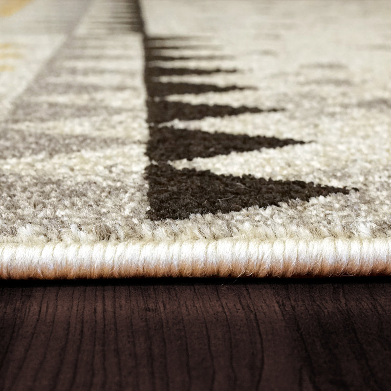 Sagunto Geometric Indoor Rug, Rectangle 2' x 3'11"